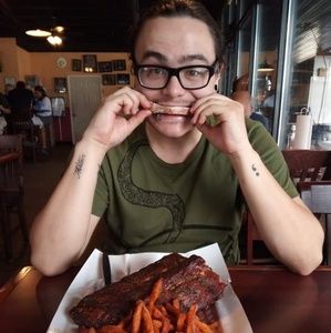 Meet your Posher, Chalino